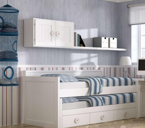 Cama blanca con cajones